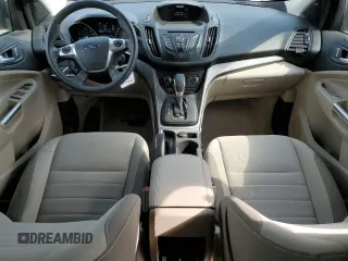 2016 Ford Escape SE z VIN 1FMCU0G99GUA13835, wystawiony jako Copart lot #52401865 z przebiegiem 130 143 mil mil oraz Szkoda całkowita • Salvage title. Historia ofert i sprzedaży dostępna na DreamBid. Obrazek 8.