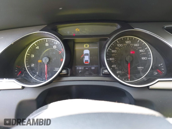 2009 Audi A5 z VIN WAUDK78T09A017324, wystawiony jako IAAI lot #41792872 z przebiegiem 212 612 mil mil oraz . Historia ofert i sprzedaży dostępna na DreamBid. Obrazek 7.