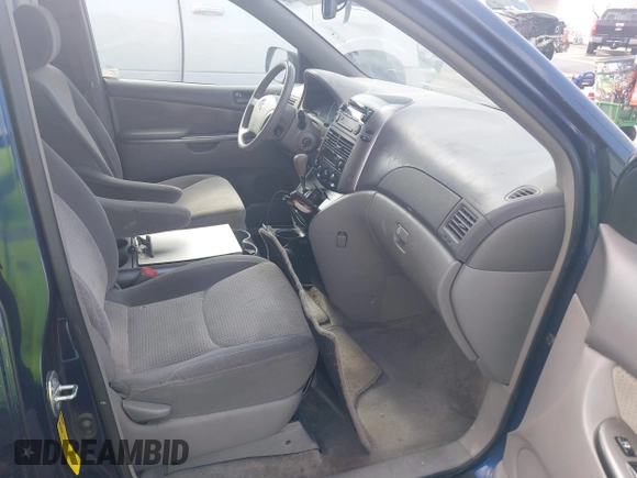 2007 Toyota Sienna CE with VIN 5TDZK23C57S087629, listed as a IAAI auction lot 41623505 with 233,638 mi miles and . Bid and sale history available at DreamBid. Image 5.