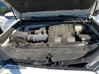 2021 Toyota 4Runner SR5 Premium with VIN JTENU5JR8M5936098, listed as a Copart auction lot 57581615 with 70,669 mi miles and Salvage title. Bid and sale history available at DreamBid. Image 12.