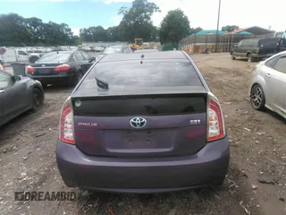 2012 Toyota Prius One z VIN JTDKN3DU5C1533257, wystawiony jako IAAI lot #42399369 z przebiegiem 221 416 mil mil oraz . Historia ofert i sprzedaży dostępna na DreamBid. Obrazek 16.