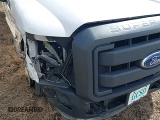 2016 Ford Super Duty F-250 SRW XLT with VIN 1FT7X2A67GEA84596, listed as a IAAI auction lot 41947752 with 158,084 mi miles. Bid and sale history available at carsss.com. Image 6.