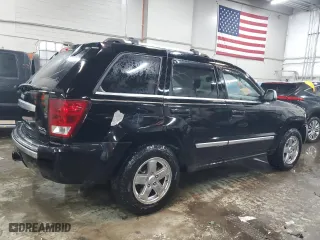 2006 Jeep Grand Cherokee Overland with VIN 1J8HR68266C197645, listed as a Copart auction lot 45482295 with 113,524 mi miles and Clean Title. Bid and sale history available at carsss.com. Image 3.
