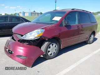 2010 Toyota Sienna CE с VIN 5TDKK4CC5AS325208, выставлен на аукционе IAAI как лот 42306796 с пробегом 341 853 миль миль и . История ставок и продаж доступна на DreamBid. Изображение 2.