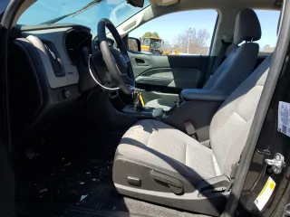 2022 Chevrolet Colorado 2WD Work Truck with VIN 1GCGSBEA4N1262269, listed as a Copart auction lot 46918135 with 26,682 mi miles and Salvage title. Bid and sale history available at DreamBid. Image 7.