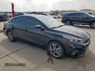 2022 Kia Forte LXS with VIN 3KPF24AD1NE431104, listed as a Copart auction lot 51418225 with 27,114 mi miles and Salvage Title. Bid and sale history available at DreamBid. Image 4.