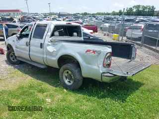 2004 Ford F-250 XL with VIN 1FTNW21P54ED86788, listed as a IAAI auction lot 42378691 with Not provided miles and . Bid and sale history available at DreamBid. Image 3.