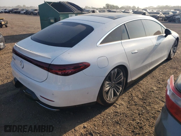 2023 Mercedes-Benz EQS with VIN W1KCG2DB9PA033976, listed as a Copart auction lot 70671834 with 7,253 mi miles and Salvage Title. Bid and sale history available at carsss.com. Image 3.