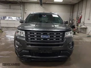 2017 Ford Explorer XLT with VIN 1FM5K8D81HGD27004, listed as a IAAI auction lot 41760831 with 107,187 mi miles. Bid and sale history available at carsss.com. Image 12.