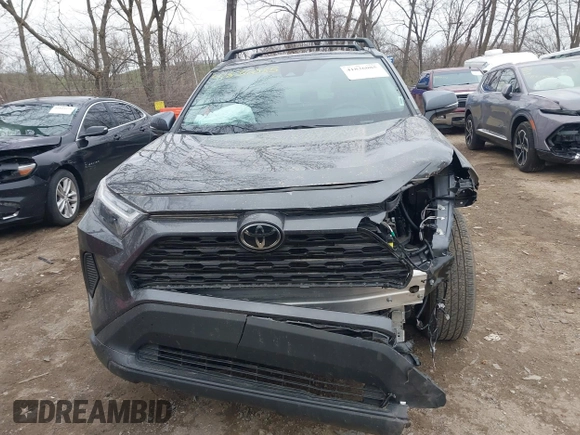 2024 Toyota RAV4 XLE with VIN 2T3P1RFV7RW442253, listed as a IAAI auction lot 41836085 with 31,378 mi miles and . Bid and sale history available at DreamBid. Image 13.