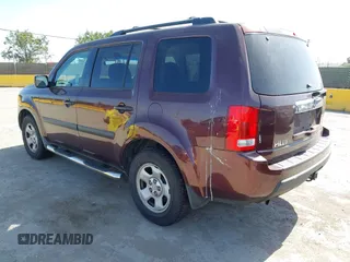 2010 Honda Pilot LX with VIN 5FNYF3H29AB004088, listed as a IAAI auction lot 42339270 with 242,385 mi miles and . Bid and sale history available at DreamBid. Image 3.