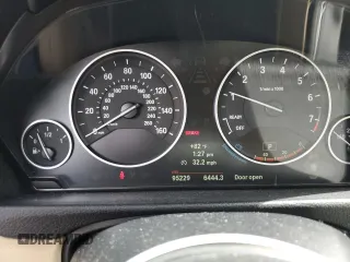 2013 BMW 3 Series 328i xDrive with VIN WBA3B3C57DJ976483, listed as a Copart auction lot 51186945 with 95,229 mi miles and Salvage Title. Bid and sale history available at carsss.com. Image 9.