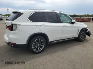 2018 BMW X5 xDrive35i with VIN 5UXKR0C56J0X90619, listed as a Copart auction lot 49496015 with 68,358 mi miles and Non Repairable. Bid and sale history available at carsss.com. Image 3.