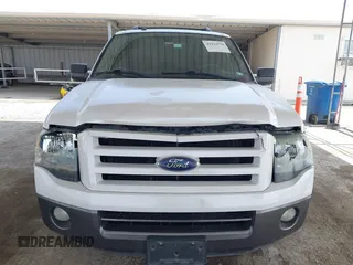 2011 Ford Expedition XLT z VIN 1FMJU1H56BEF10935, wystawiony jako IAAI lot #41923570 z przebiegiem 145 389 mil mil oraz . Historia ofert i sprzedaży dostępna na DreamBid. Obrazek 12.