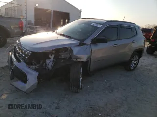 2022 Jeep Compass Latitude Lux with VIN 3C4NJDFB8NT178915, listed as a Copart auction lot 48702815 with 16,441 mi miles and Salvage title. Bid and sale history available at DreamBid. Image 1.