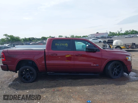 2022 Ram 1500 Laramie z VIN 1C6SRFJT0NN333200, wystawiony jako IAAI lot #42217219 z przebiegiem 27 332 mil mil oraz . Historia ofert i sprzedaży dostępna na DreamBid. Obrazek 13.