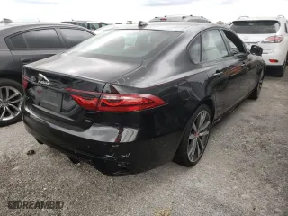 2021 Jaguar XF R-Dynamic SE with VIN SAJBL4GXXMCY88627, listed as a Copart auction lot 62762012 with 0 mi miles. Bid and sale history available at carsss.com. Image 4.