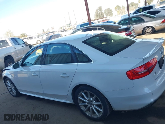 2015 Audi A4 Premium Plus z VIN WAUEFAFL4FN018585, wystawiony jako IAAI lot #41720730 z przebiegiem 65 807 mil mil oraz . Historia ofert i sprzedaży dostępna na DreamBid. Obrazek 14.