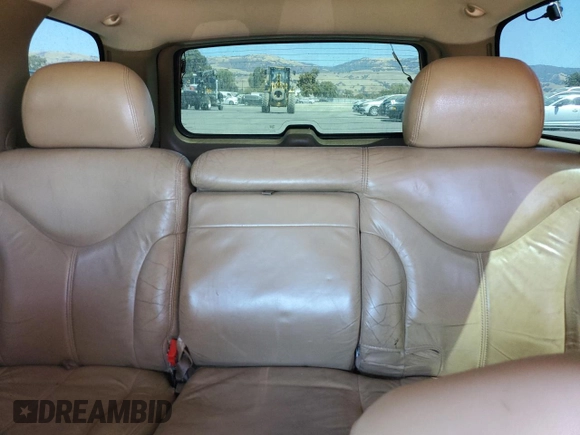 2000 GMC Yukon SLT with VIN 1GKEK13T2YJ131985, listed as a Copart auction lot 68952584 with 210,186 mi miles and Salvage Title. Bid and sale history available at carsss.com. Image 10.