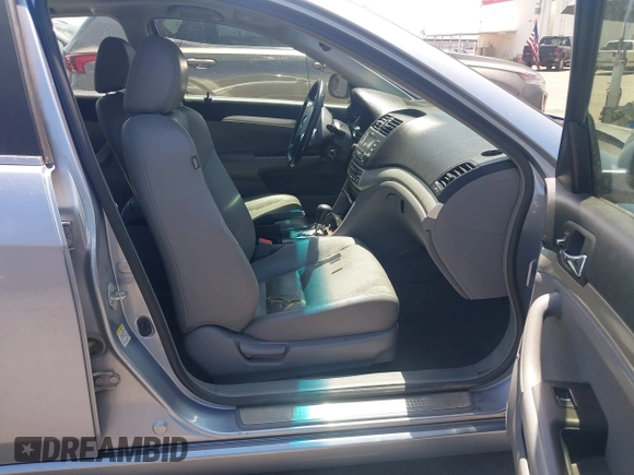 2004 Acura TSX with VIN JH4CL968X4C010642, listed as a IAAI auction lot 42536927 with 180,303 mi miles and . Bid and sale history available at DreamBid. Image 5.