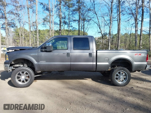 2007 Ford F-250 XL with VIN 1FTSW21P77EA94129, listed as a IAAI auction lot 41396679 with 127,121 mi miles and . Bid and sale history available at DreamBid. Image 14.