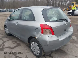 2008 Toyota Yaris with VIN JTDJT923385207634, listed as a IAAI auction lot 41740850 with 206,732 mi miles. Bid and sale history available at carsss.com. Image 3.