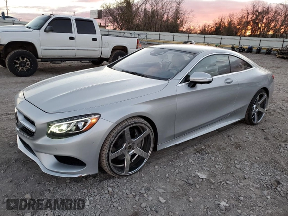 2015 Mercedes-Benz S 550 with VIN WDDXJ8FB2FA006149, listed as a Copart auction lot 84409244 with 81,673 mi miles and Salvage Title. Bid and sale history available at carsss.com. Image 1.
