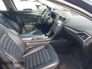 2019 Ford Fusion SEL with VIN 3FA6P0CD8KR265181, listed as a IAAI auction lot 41942425 with 66,228 mi miles and . Bid and sale history available at DreamBid. Image 5.