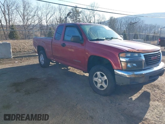 2005 GMC Canyon SLE Z85 with VIN 1GTDT196458264112, listed as a IAAI auction lot 41655505 with 110,529 mi miles. Bid and sale history available at carsss.com. Image 1.
