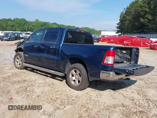 2019 Ram 1500 Big Horn z VIN 1C6RRFFG0KN909003, wystawiony jako IAAI lot #39513660 z przebiegiem 84 291 mil mil oraz . Historia ofert i sprzedaży dostępna na DreamBid. Obrazek 3.