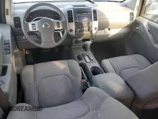 2019 Nissan Frontier SV z VIN 1N6AD0ERXKN773934, wystawiony jako Copart lot #58340765 z przebiegiem 122 546 mil mil oraz Szkoda całkowita • Salvage title. Historia ofert i sprzedaży dostępna na DreamBid. Obrazek 8.