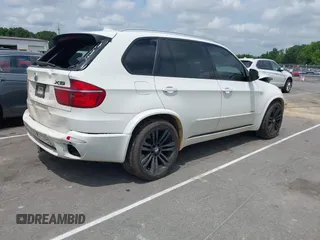 2012 BMW X5 35i z VIN 5UXZV4C55CL754164, wystawiony jako IAAI lot #42131605 z przebiegiem 147 177 mil mil oraz . Historia ofert i sprzedaży dostępna na DreamBid. Obrazek 4.