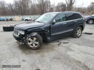 2013 Jeep Grand Cherokee Limited with VIN 1C4RJFBG1DC638845, listed as a Copart auction lot 50004015 with 109,941 mi miles and Salvage Title. Bid and sale history available at carsss.com. Image 1.