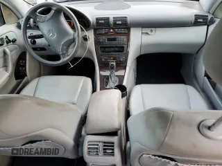2004 Mercedes-Benz C 320 with VIN WDBRF64J34F480452, listed as a Copart auction lot 88259605 with 119,240 mi miles and Clean Title. Bid and sale history available at DreamBid. Image 8.