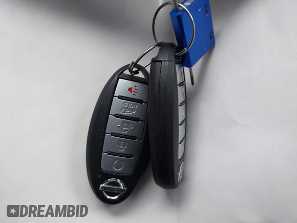2019 Nissan Murano S with VIN 5N1AZ2MJ9KN141725, listed as a IAAI auction lot 41514304 with 174,212 mi miles and . Bid and sale history available at DreamBid. Image 11.