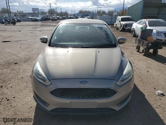2015 Ford Focus SE with VIN 1FADP3F23FL289430, listed as a Copart auction lot 81246604 with 86,627 mi miles and Clean Title. Bid and sale history available at carsss.com. Image 5.