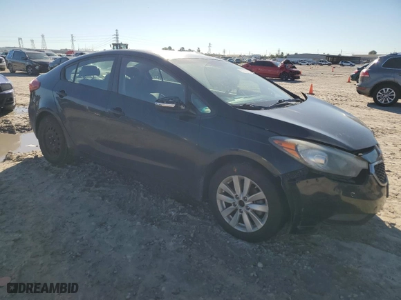 2014 Kia Forte LX with VIN KNAFX4A60E5057547, listed as a Copart auction lot 81062854 with 191,597 mi miles and Salvage Title. Bid and sale history available at carsss.com. Image 4.