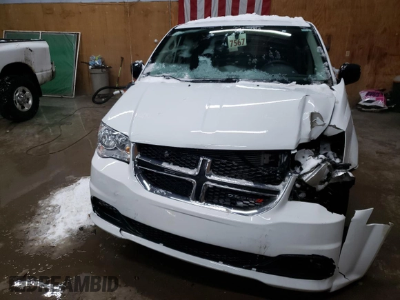 2018 Dodge Grand Caravan SE Plus with VIN 2C4RDGBG6JR231720, listed as a Copart auction lot 44309935 with 59,925 mi miles and Clean Title. Bid and sale history available at DreamBid. Image 5.