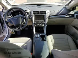 2019 Ford Fusion Hybrid SE with VIN 3FA6P0LU7KR284563, listed as a Copart auction lot 39979903 with 0 mi miles. Bid and sale history available at carsss.com. Image 8.