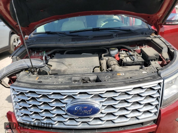 2019 Ford Explorer Platinum с VIN 1FM5K8HT1KGA40736, выставлен на аукционе Copart как лот 54357915 с пробегом 67 164 миль миль и Списание • Salvage title. История ставок и продаж доступна на DreamBid. Изображение 11.