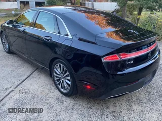 2018 Lincoln MKZ Premiere with VIN 3LN6L5B98JR625687, listed as a Copart auction lot 76837194 with 121,141 mi miles and Clean Title. Bid and sale history available at DreamBid. Image 3.