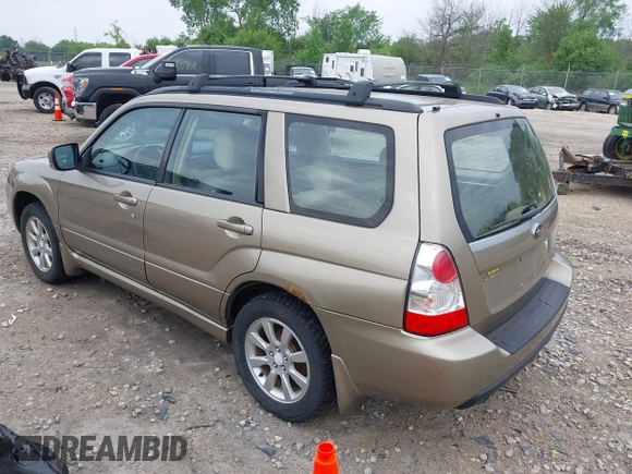 2008 Subaru Forester X with VIN JF1SG65638H727270, listed as a IAAI auction lot 42423038 with 157,157 mi miles and . Bid and sale history available at DreamBid. Image 3.