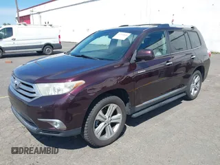 2013 Toyota Highlander Limited с VIN 5TDDK3EH2DS185263, выставлен на аукционе IAAI как лот 42234846 с пробегом 192 285 миль миль и . История ставок и продаж доступна на DreamBid. Изображение 19.