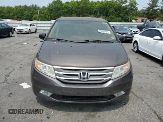 2013 Honda Odyssey Touring with VIN 5FNRL5H98DB053891, listed as a Copart auction lot 59592425 with 174,773 mi miles and Clean title. Bid and sale history available at DreamBid. Image 5.