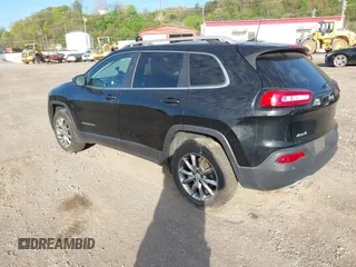 2018 Jeep Cherokee Limited z VIN 1C4PJMDB0JD617018, wystawiony jako IAAI lot #42093305 z przebiegiem 81 433 mil mil oraz . Historia ofert i sprzedaży dostępna na DreamBid. Obrazek 3.