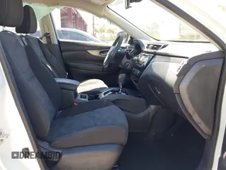 2016 Nissan Rogue S with VIN KNMAT2MT5GP614099, listed as a IAAI auction lot 42044016 with 15,563 mi miles. Bid and sale history available at carsss.com. Image 5.