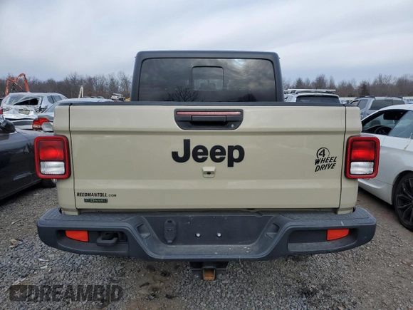 2022 Jeep Gladiator Willys with VIN 1C6JJTAM1NL167355, listed as a Copart auction lot 89052495 with 11,378 mi miles and Clean Title. Bid and sale history available at carsss.com. Image 6.