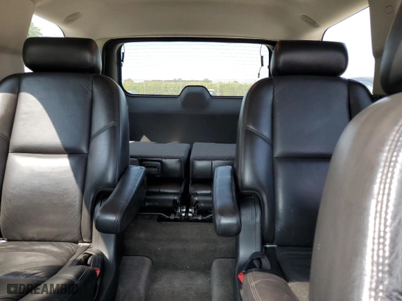 2009 GMC Yukon Denali with VIN 1GKFK03229R241119, listed as a Copart auction lot 70960204 with 263,755 mi miles and Salvage Title. Bid and sale history available at carsss.com. Image 10.