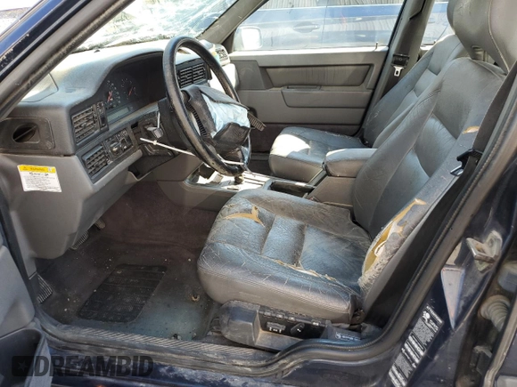 1997 Volvo 850 с VIN YV1LS5722V1374049, выставлен на аукционе Copart как лот 62758684 с пробегом 243 443 миль миль и Списание • Salvage title. История ставок и продаж доступна на DreamBid. Изображение 7.