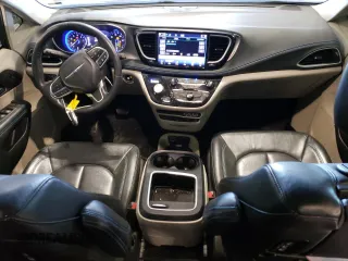 2021 Chrysler Pacifica Touring L with VIN 2C4RC3BG4MR573571, listed as a Copart auction lot 89388215 with 50,969 mi miles and Salvage title. Bid and sale history available at DreamBid. Image 8.